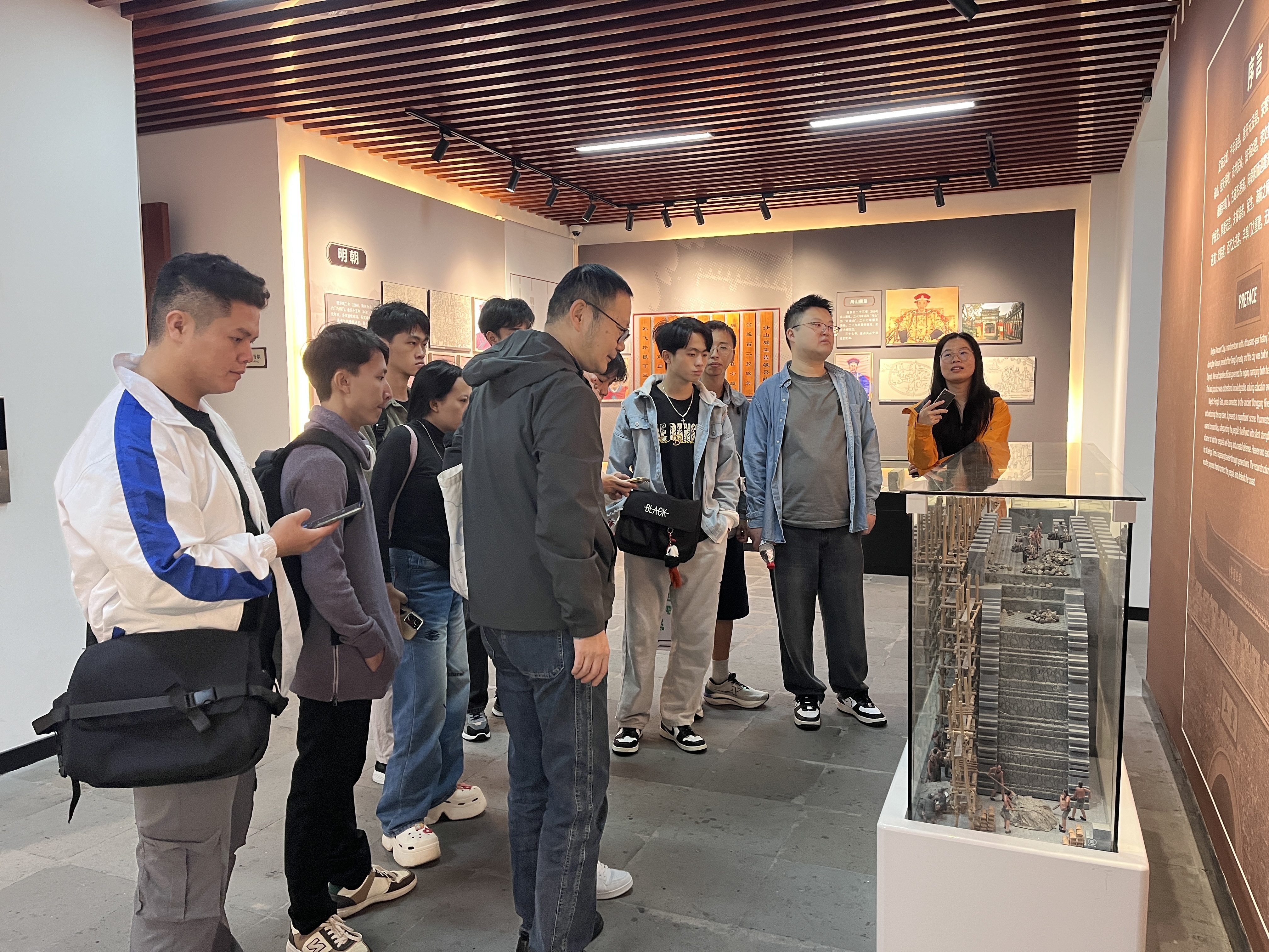 微信图片_20251110163704_572_160.jpg 微信图片_20251110163704_572_160.jpg